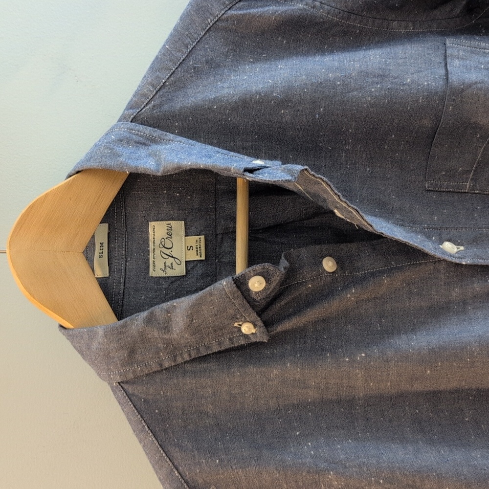 J. Crew Men's Small Slim Fit 100% Cotton Long Sleeve Button Down Style #L9596 - Picture 4 of 15